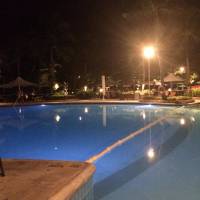 Holiday pool