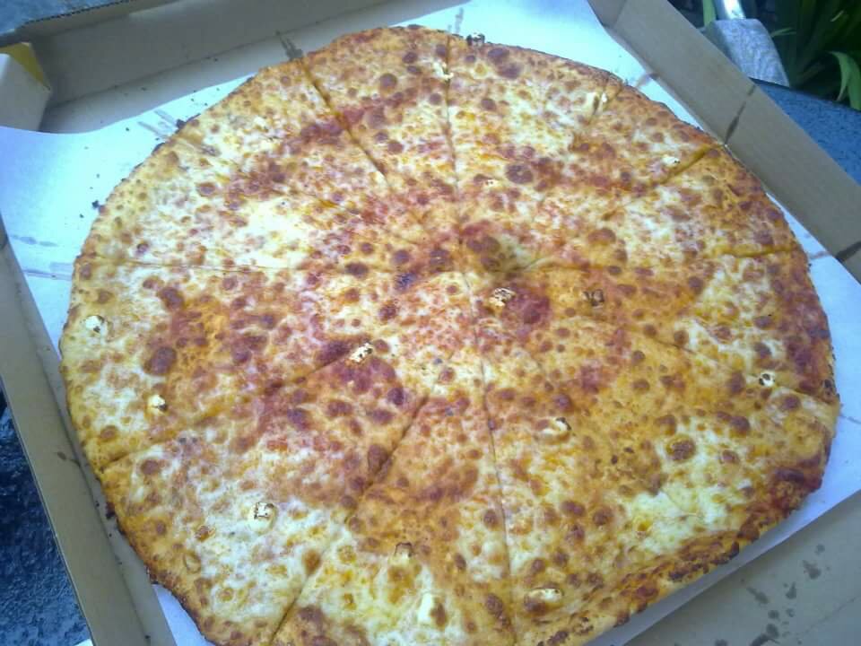 18 pizza Yes it is