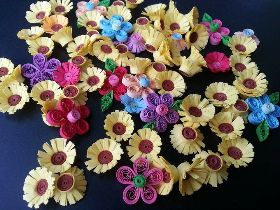 #Papeflowers #quilling