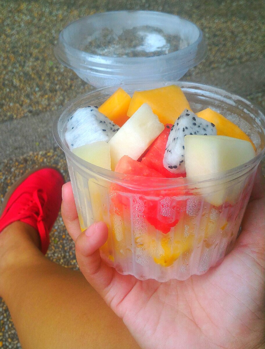 fresh fruits at SingaporeZoo