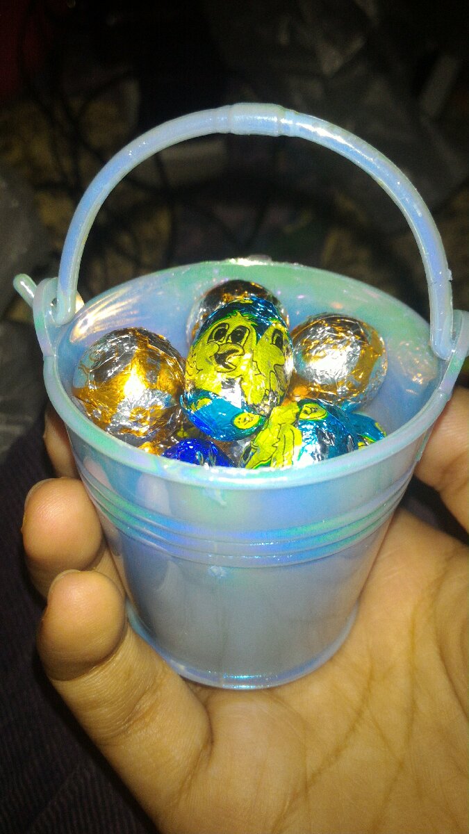 pail of chocs