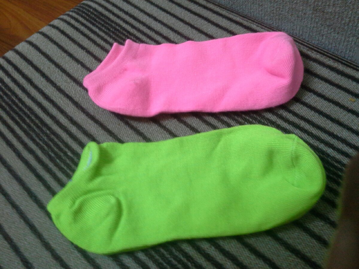 socks for 10. 00 pesospair #wheninvietnam