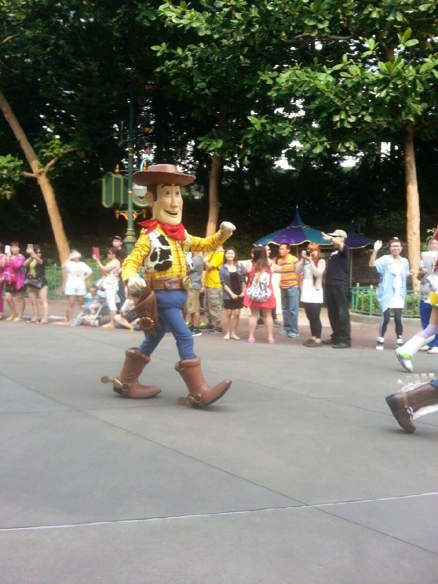 woody