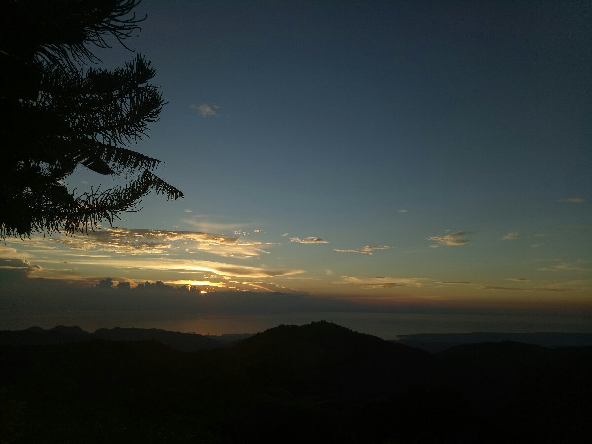 Chasing Sunset 