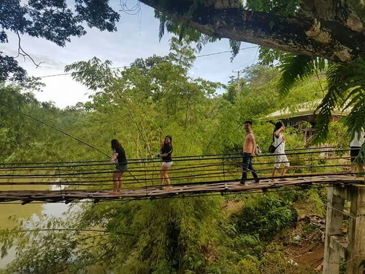 Crossing the bridge for the nth time but I can still feel my legs shaking #bohol #mandatorypicture