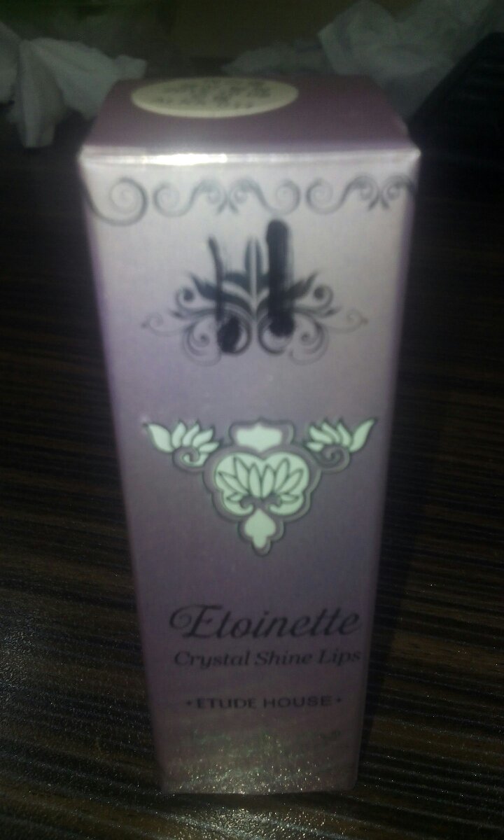 Just got my Etoinette Crystal Shine Lips frome ETUDE HOUSE