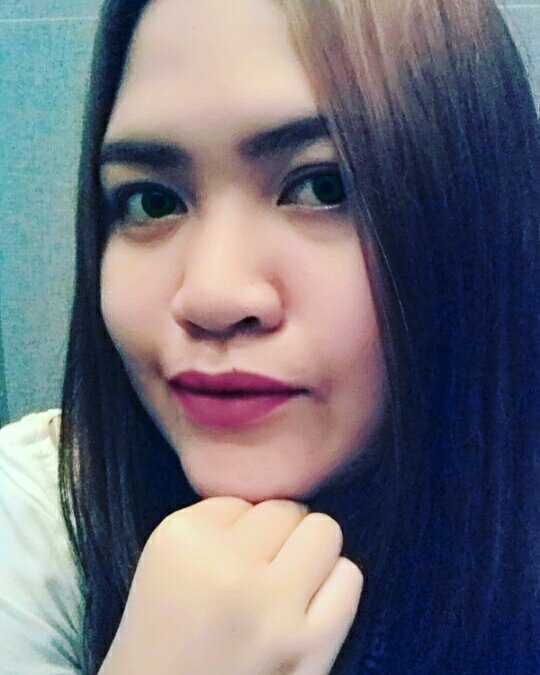 selfie addict