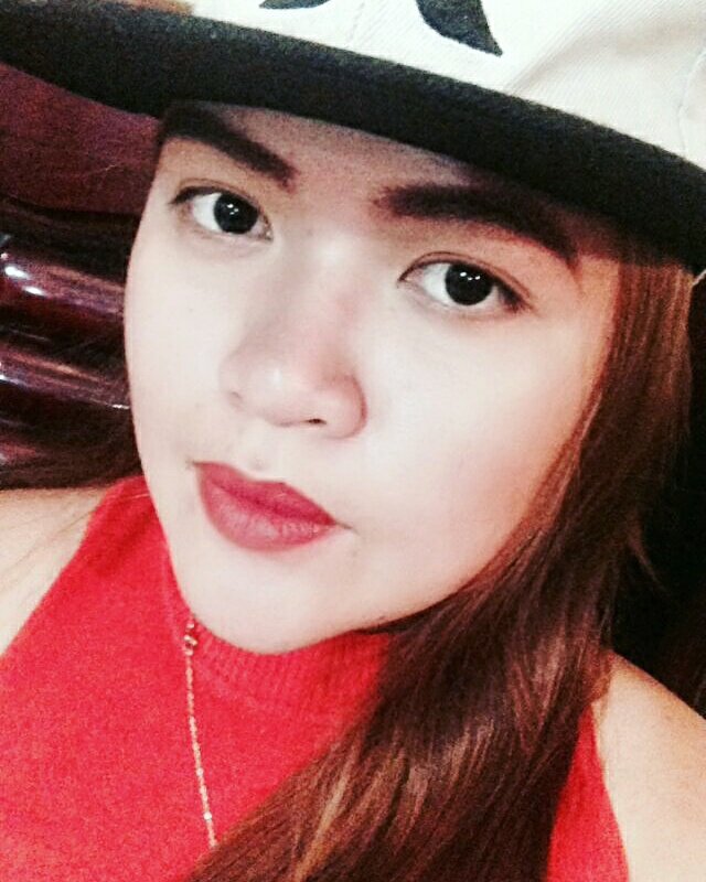 selfie addict
