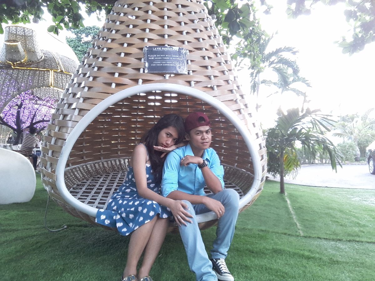 @ lavie with babe , fierce look