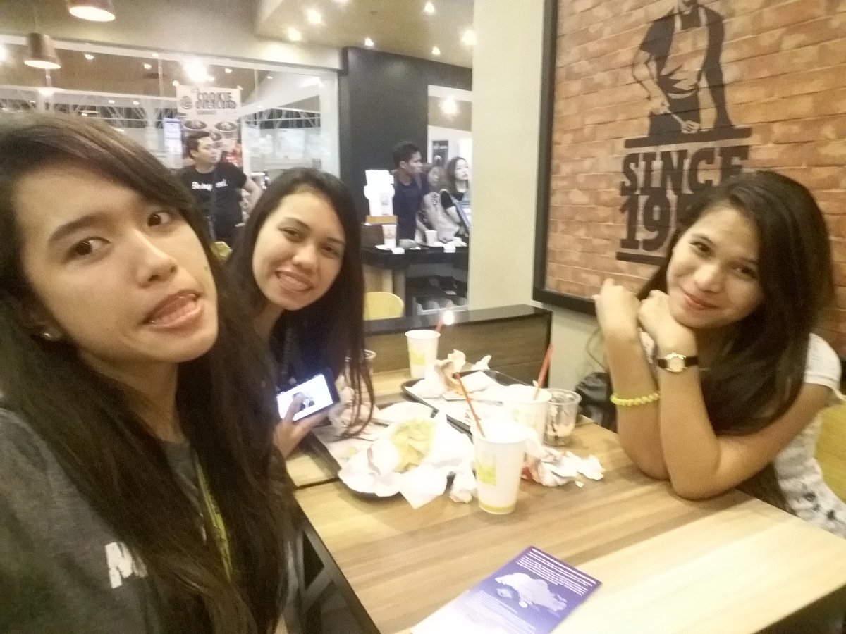 Foods, drinks, burger king