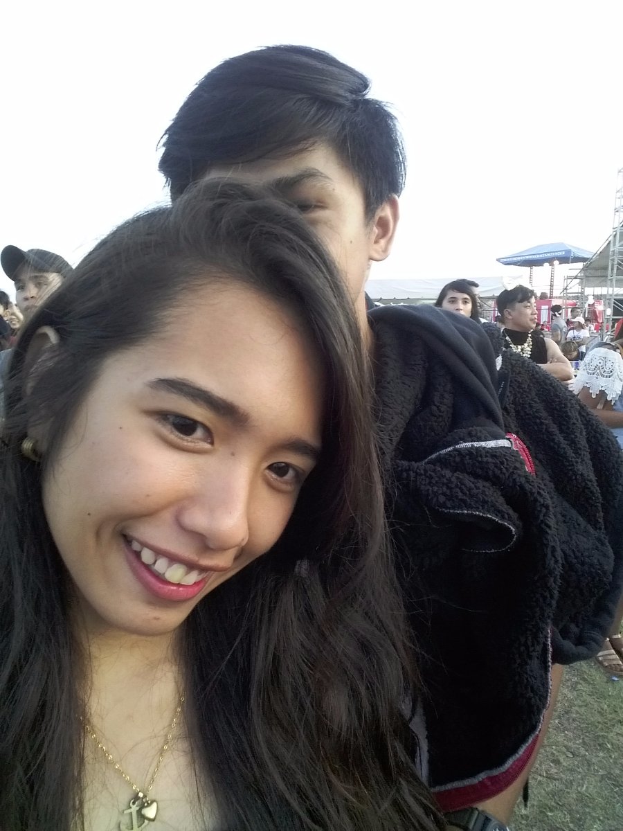 Pa cute pose