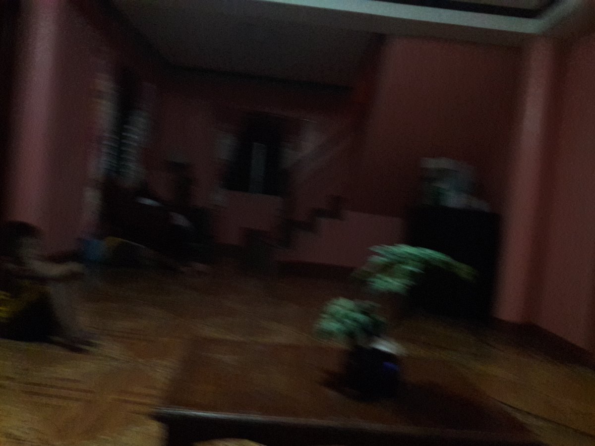 movie marathon, with cousins, at house, watching sing
