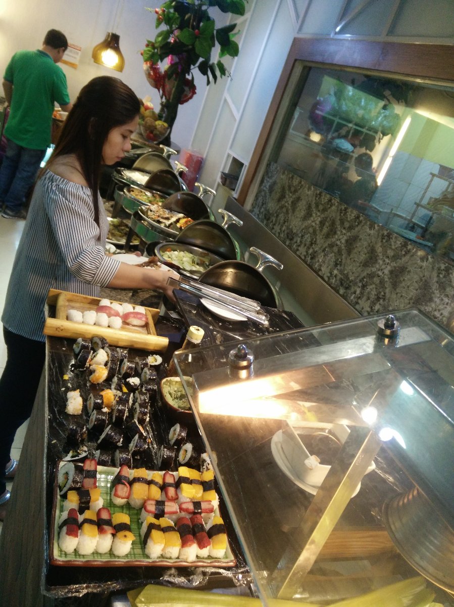 All you can eat, Jovens