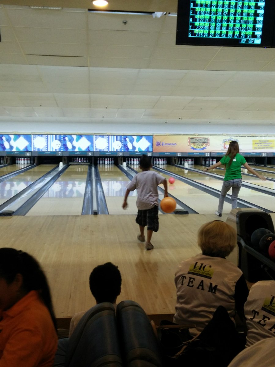 bowling, sm, mommasboi