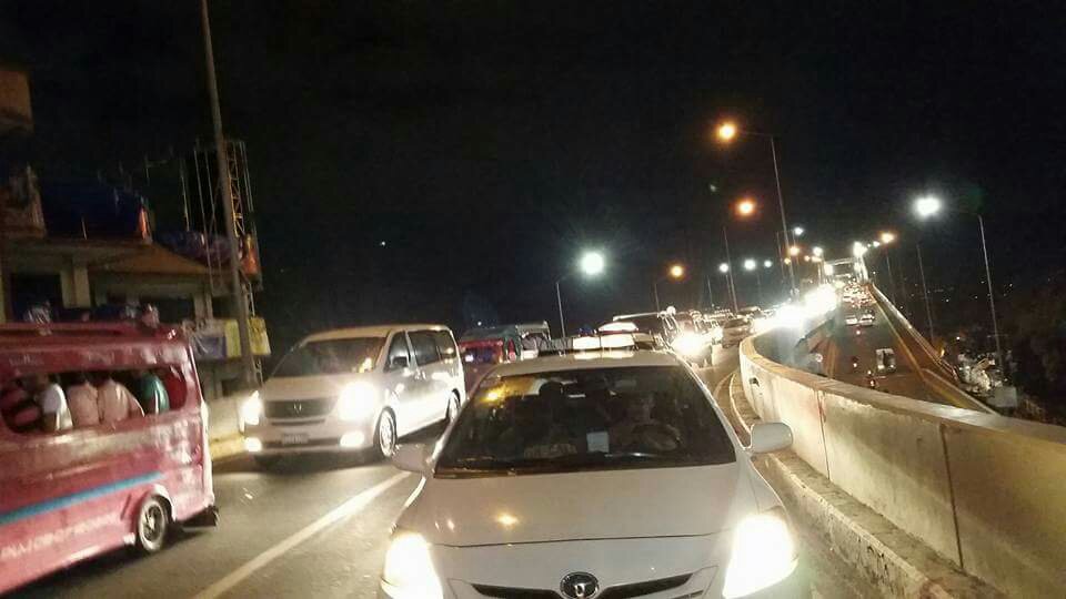 bridge traffic