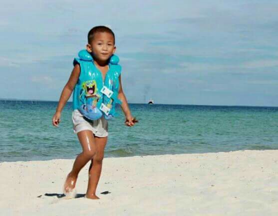 mommasboi on the beach