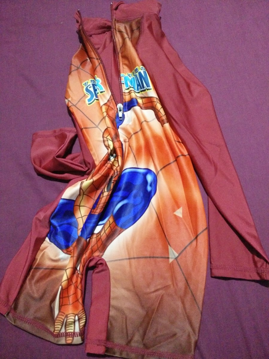 rashguard for my mommasboi, Spiderman