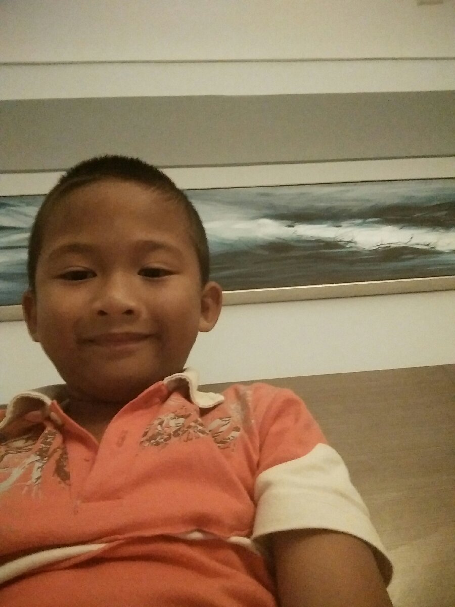 selfie ni mommasboi