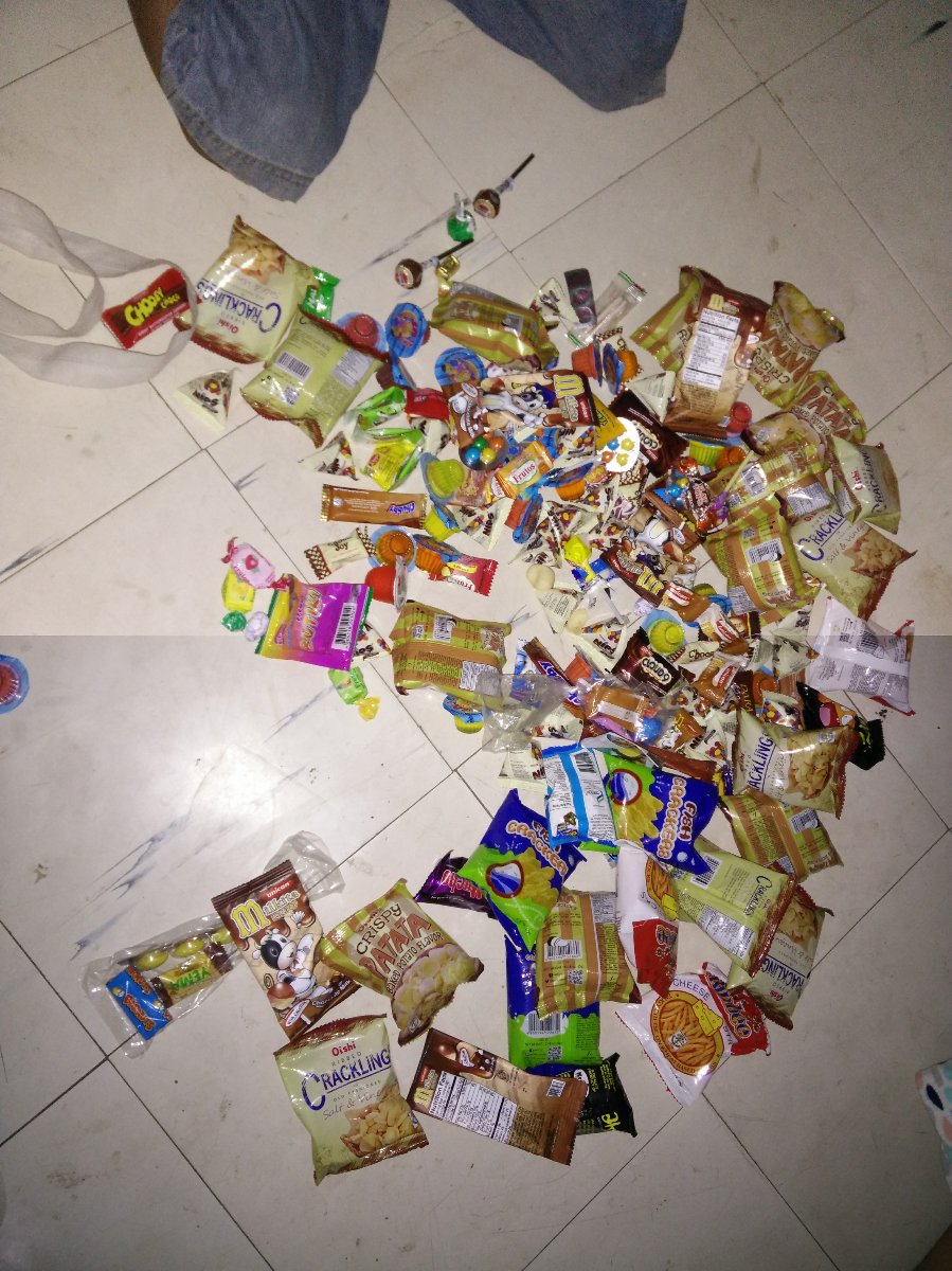 treats, candies, sweets