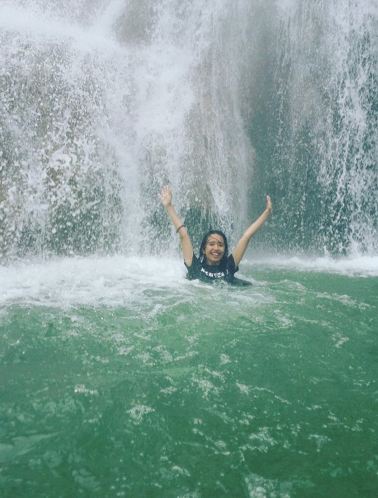 Happy kid, can umantad falls , candijay bohol