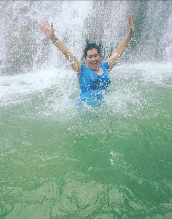 Happy mommy, can umantad falls