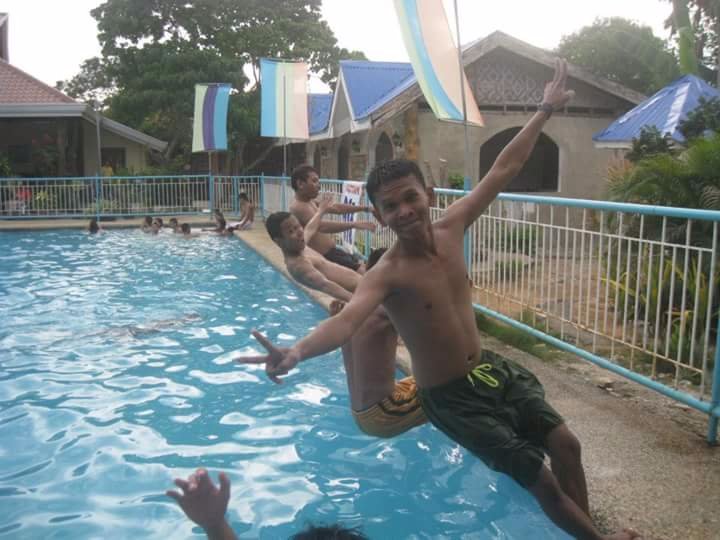Pool , summer outing