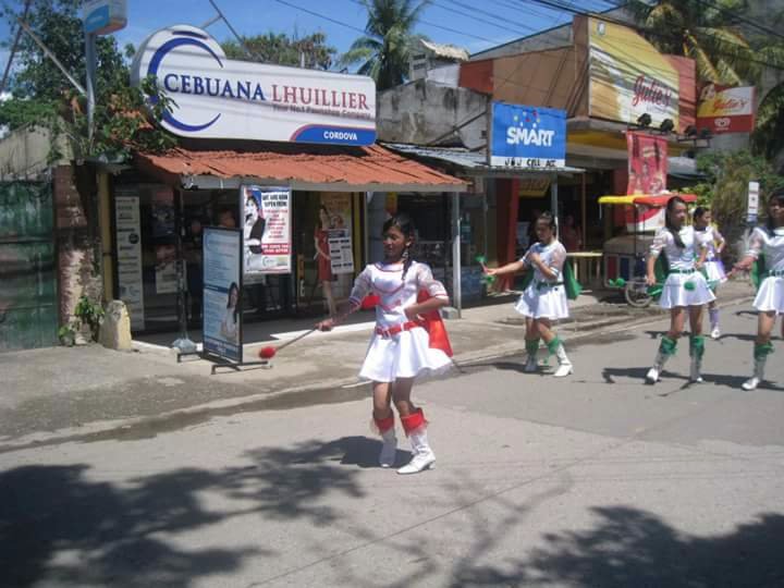Red team, parade, tournament, friends, classmates