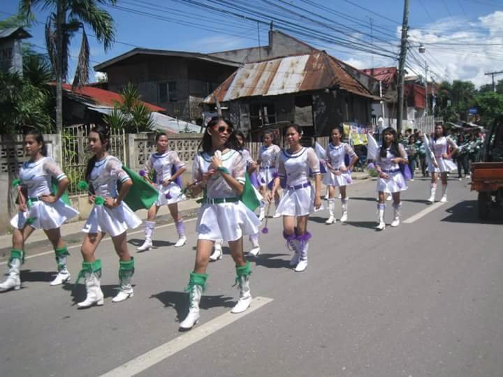 Red team, parade, tournament, friends, classmates