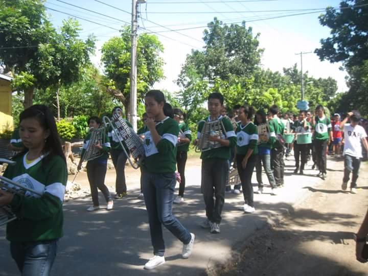 Red team, parade, tournament, friends, classmates