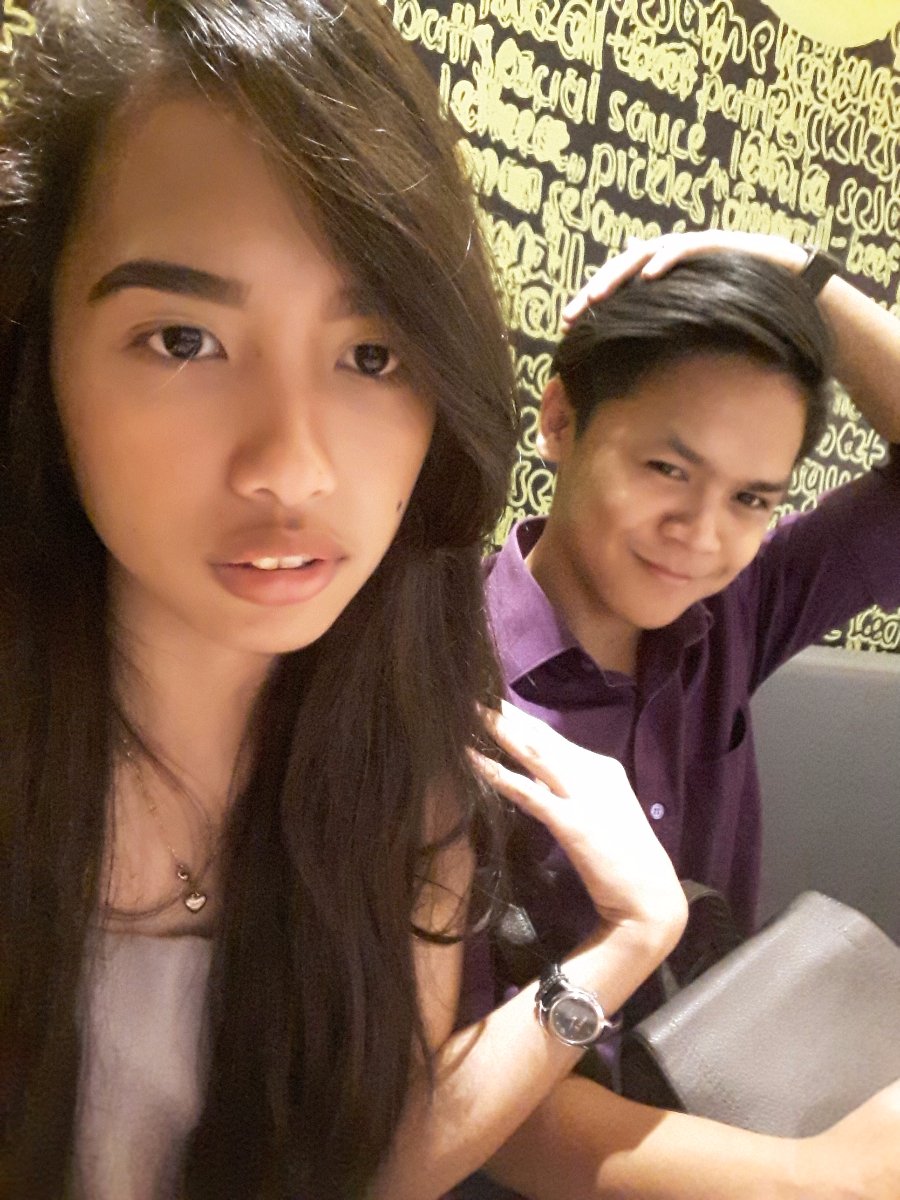 lunch out , with babe, @sm