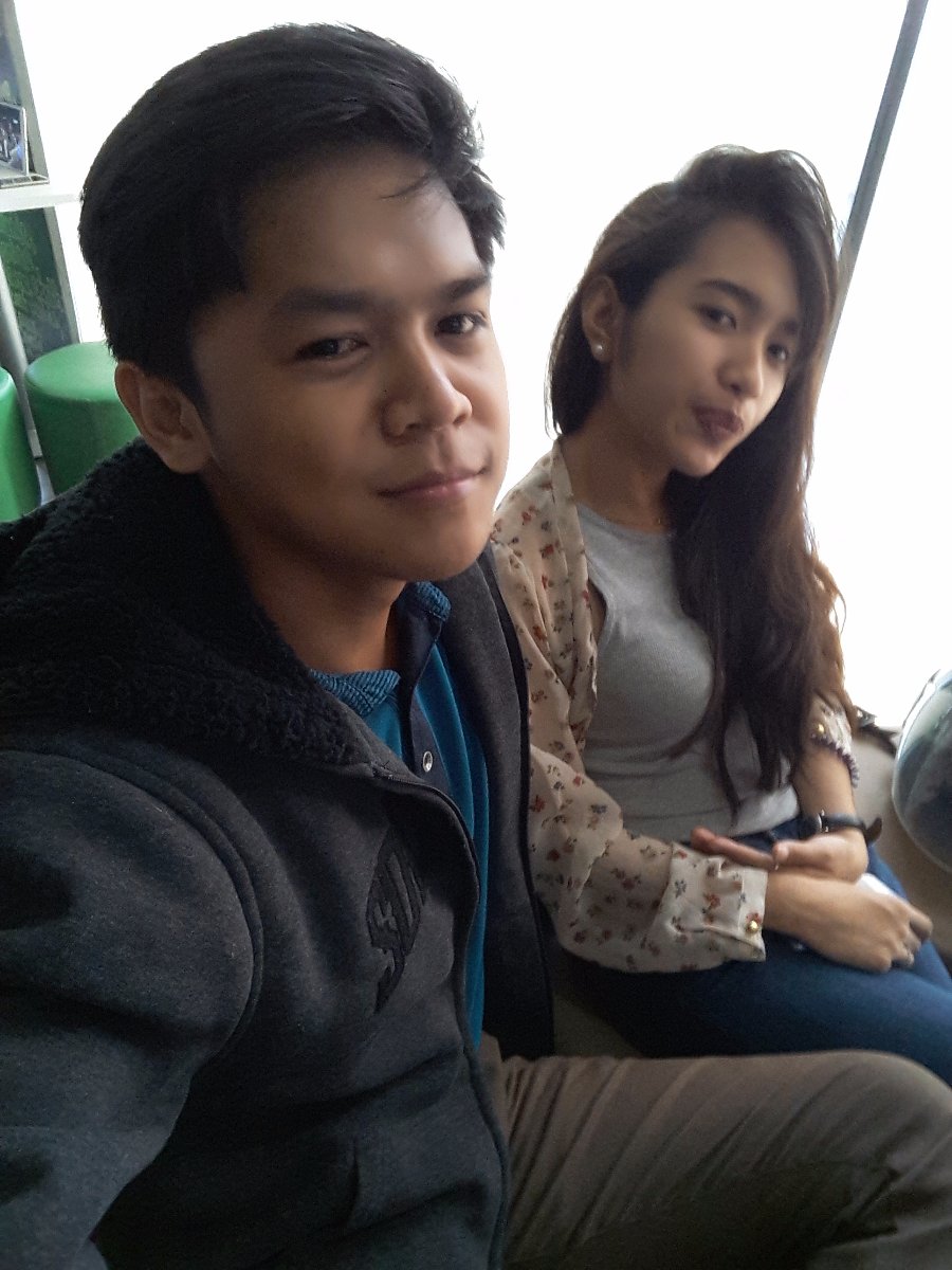 mcdo with babe