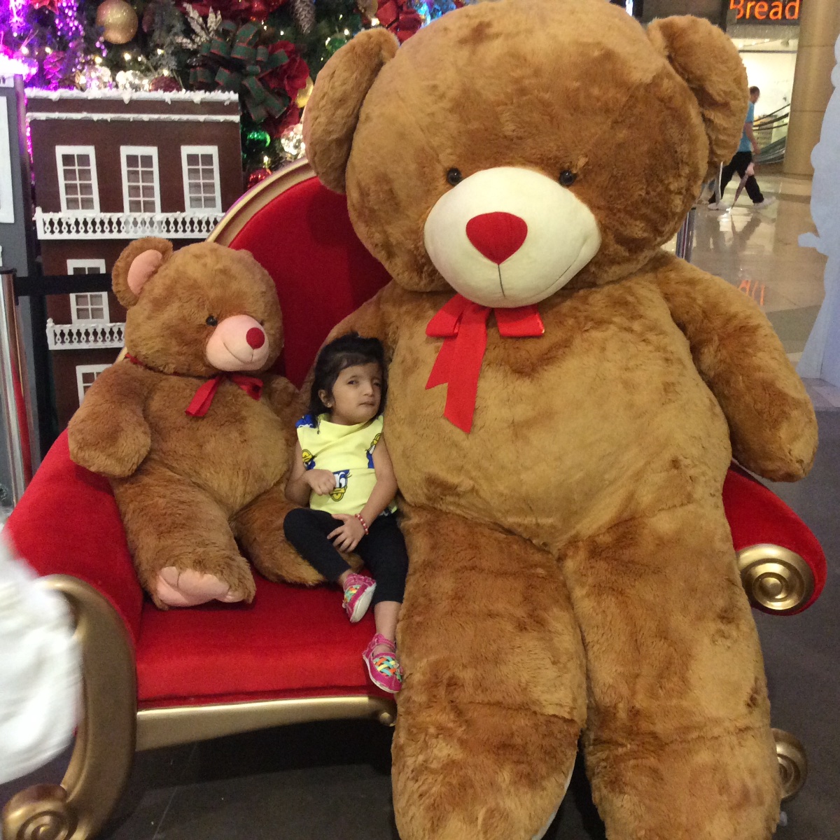 Baby  Mama Bear loves Baby Yana