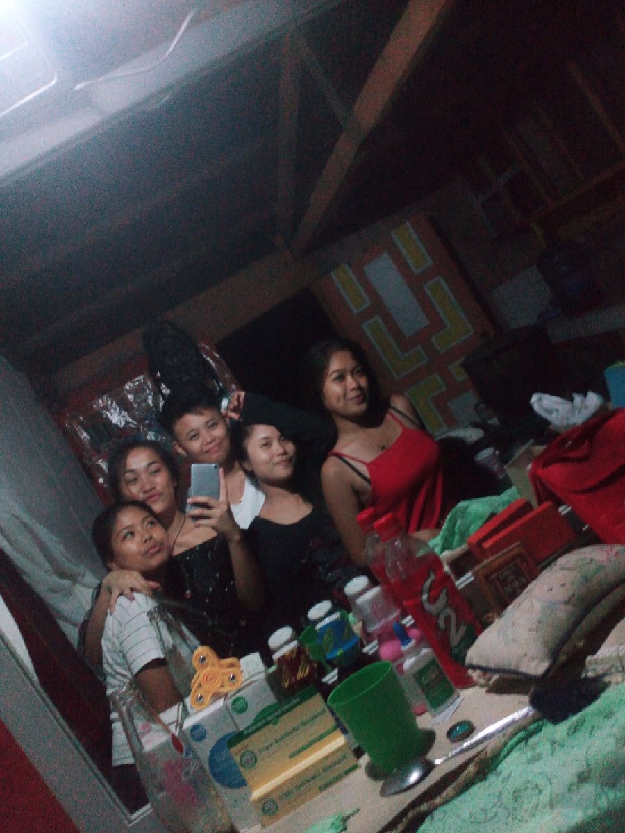 Friends, Cousins