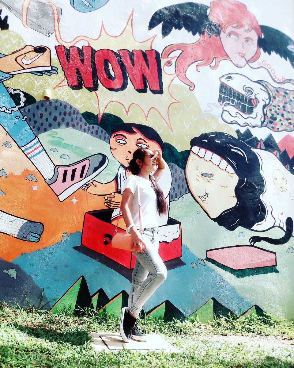 I love the background, Tamiya