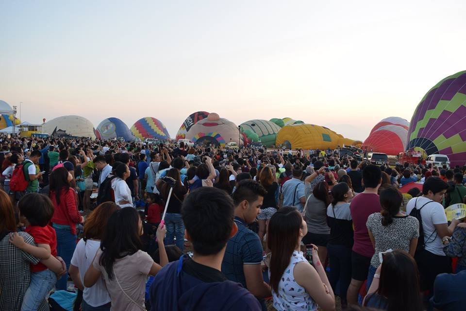 hot air balloon event at Clark pampanga