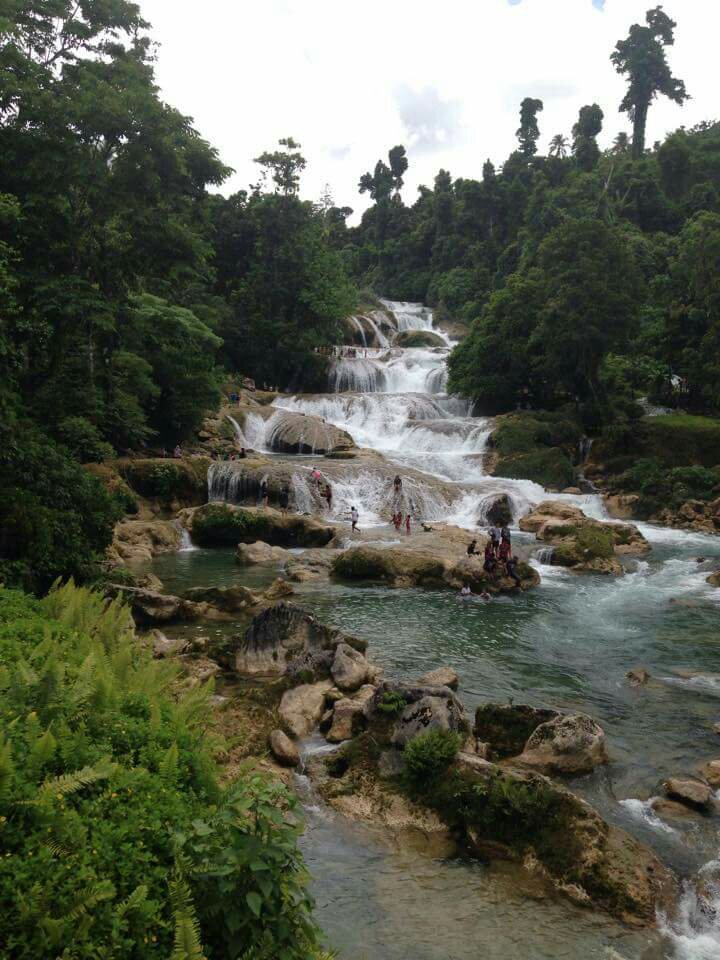 Aliwagwag falls