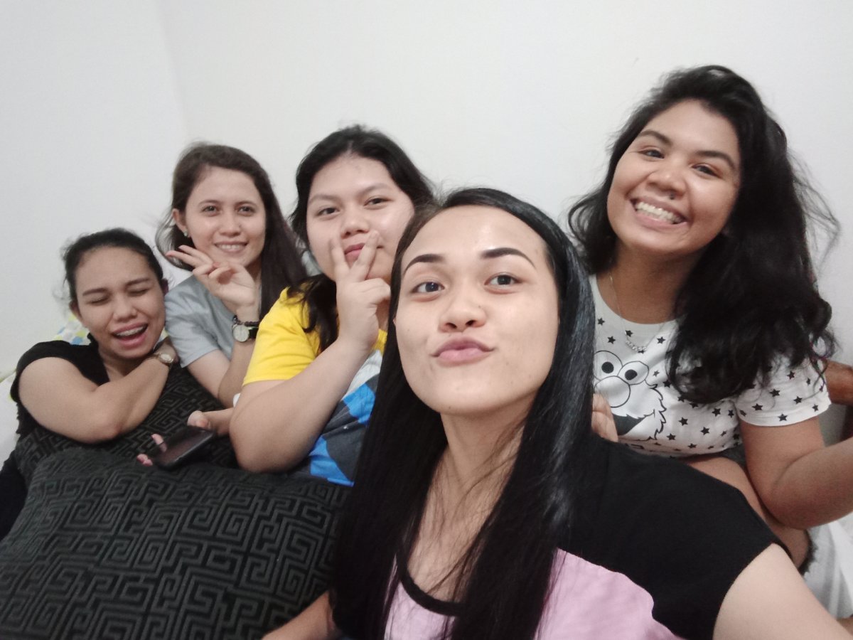 College buddies