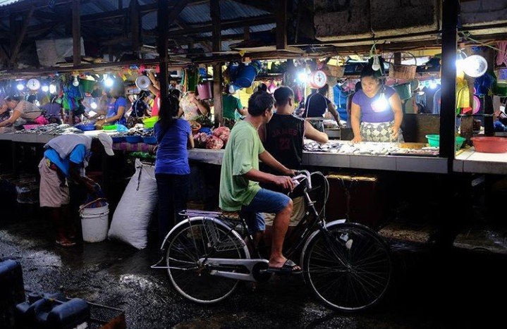 Fish vendors,  street story