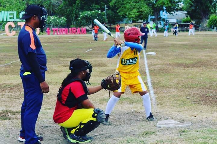 Keep calm and play baseball
