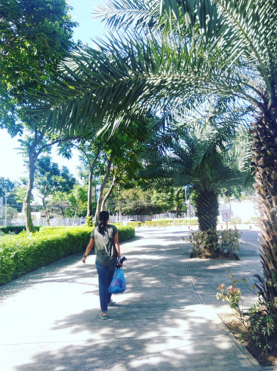 Motherdear, love you, walking