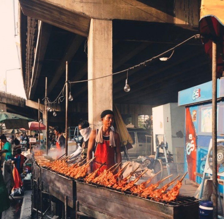 The barbeque vendor