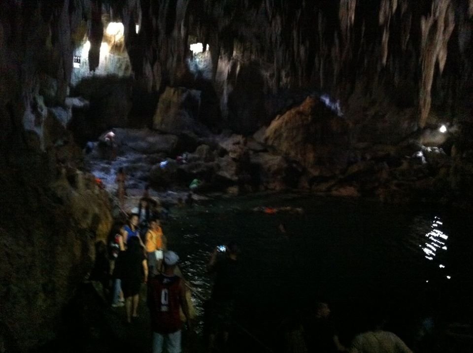 hinagdanan cave