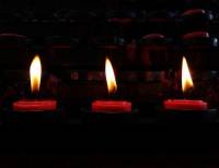 the light shines in the darkness