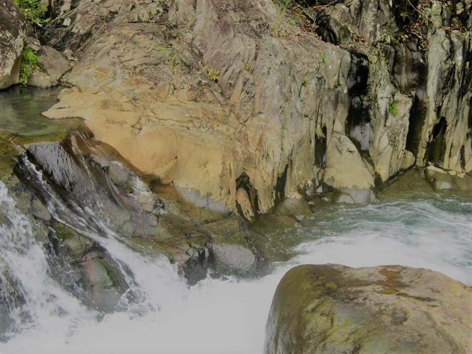 water feat rock