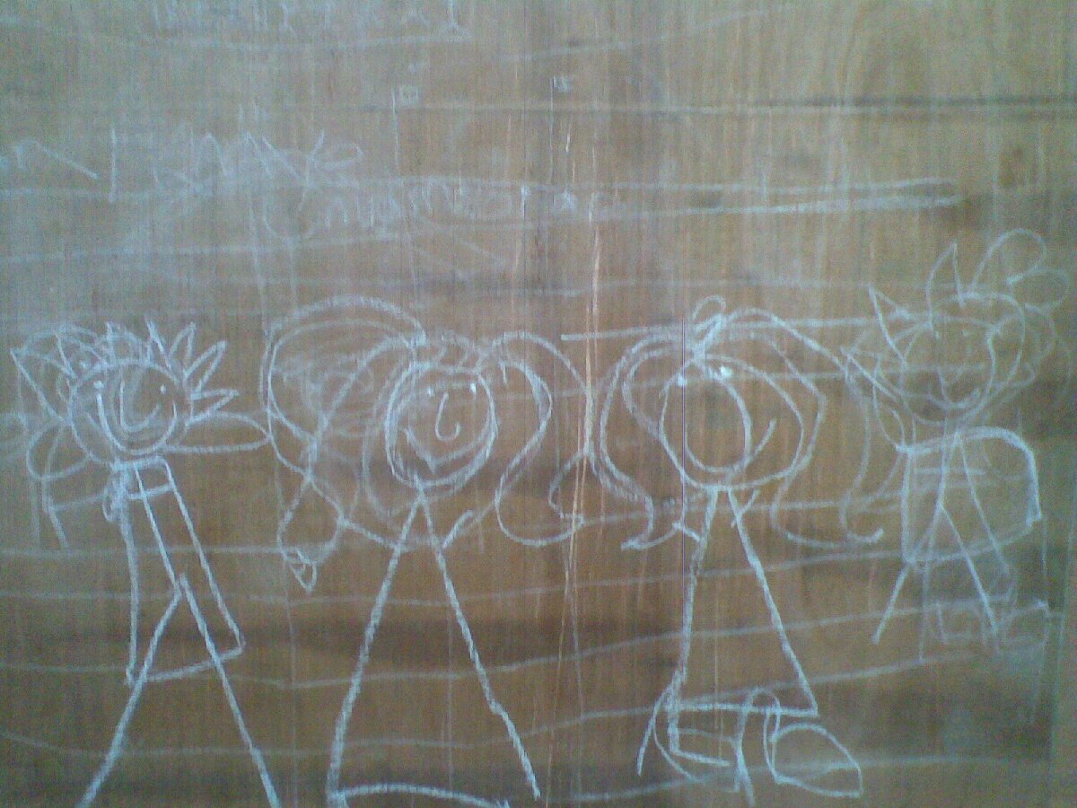hahamy daughter draw this its Alden Richards, Yaya Dub, Cindy and Frankie characters from Kalyeserye
