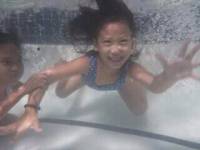 her first time to have an underwater picture 