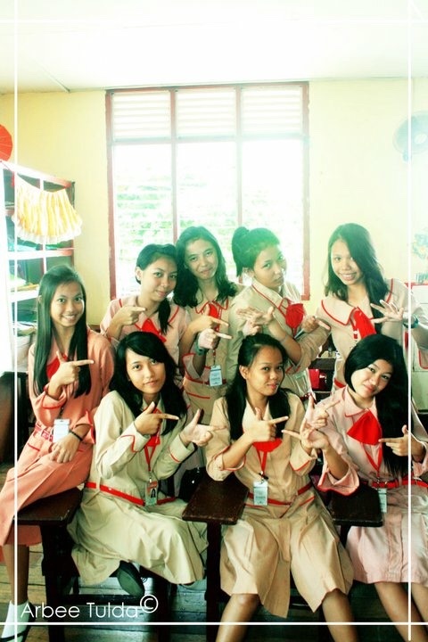 Highschool days #geesquared #friends