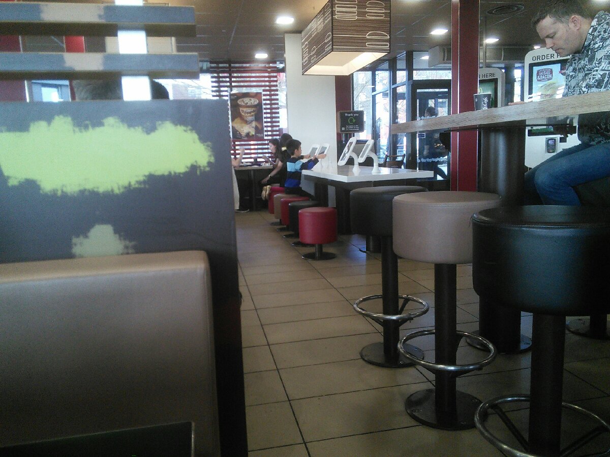 McDo lincoln, tritton road