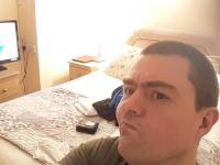 yet another night eating alone, really dont enjoy the job anymore