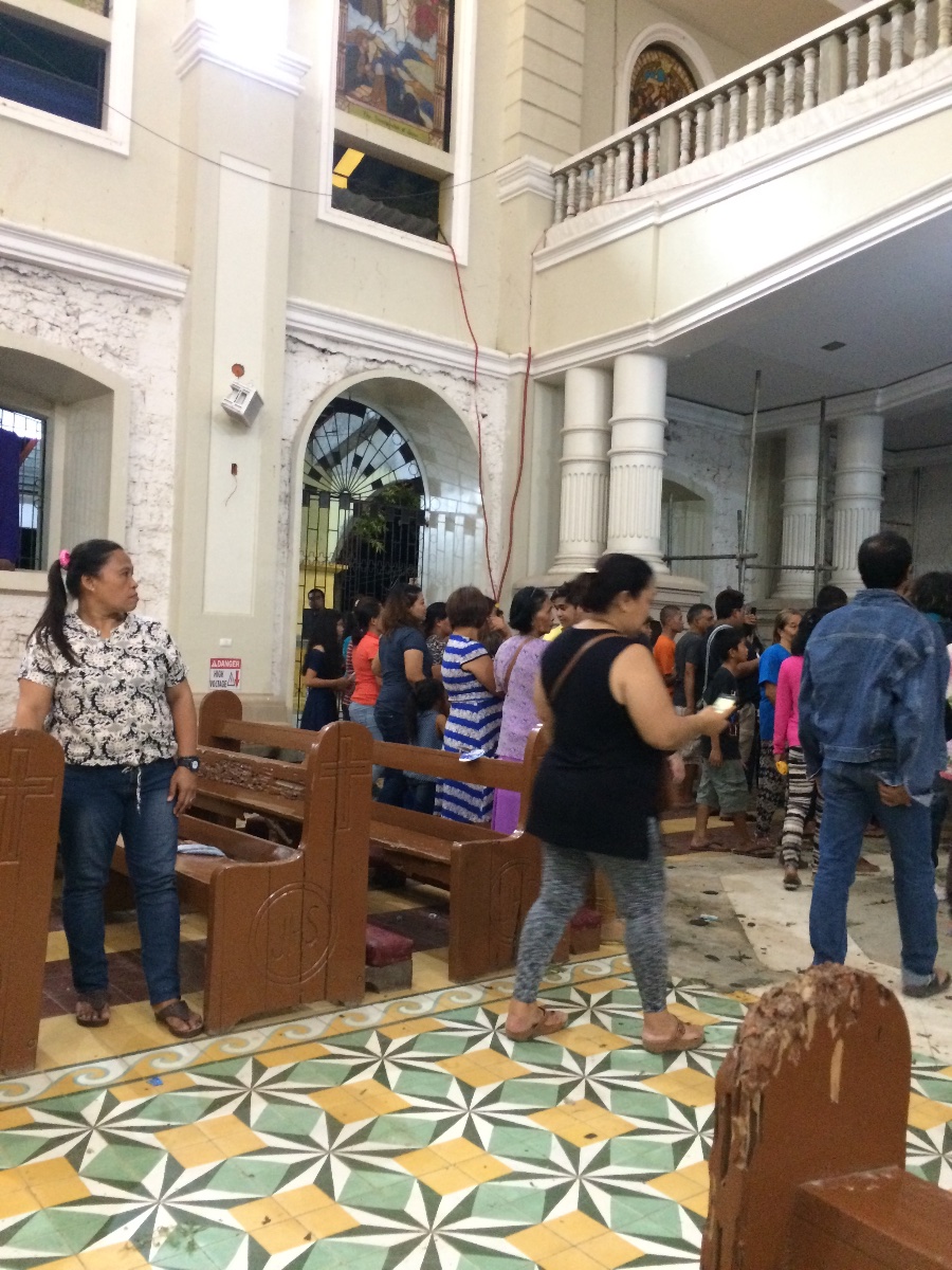 Holy week, church